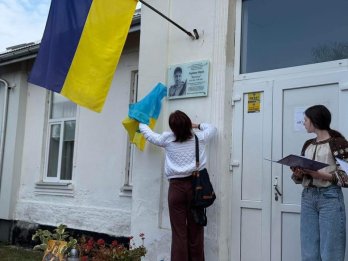 На Жовкіщині у 3-х школах відкрили меморіальні таблиці полеглим воїнам – 18