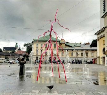 інсталяція “Громовиця”