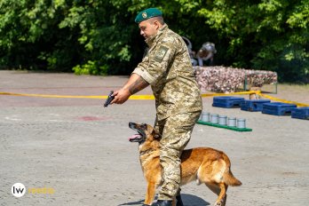 Чотирилапі ветерани: у Львові показали фронтових собак – 01
