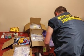 На Львівщині поліція затримала дилера з наркотиками на півмільйона – 02