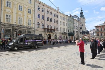 У Львові попрощалися із депутатом Ярославом Рущишином – 03