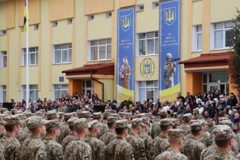 У Львові понад 200 першокурсників Ліцею імені Героїв Крут склали присягу – 01