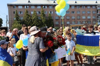 Після трьох років полону додому на Львівщину повернувся військовий – 04