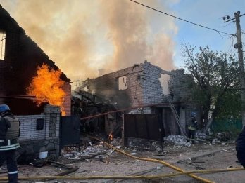 Обстріляли торговий центр та два райони: наслідки вибухів на Запоріжжі (фото) – 04