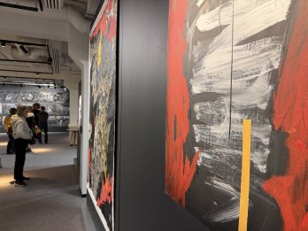 «Питання стабільності»: Олекса Манн презентував нову виставку у Zenyk Art Gallery – 03