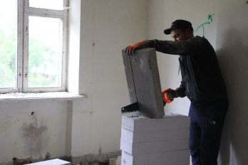 У Дрогобичі будують багатоквартирний будинок для переселенців – 04