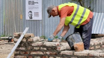 У Львові знайшли криївку у зруйнованому музеї Шухевича – 02