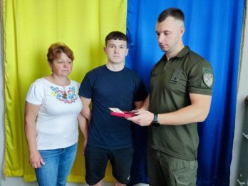 Шістьох захисників зі Самбірщини посмертно відзначили високими державними нагородами – 04