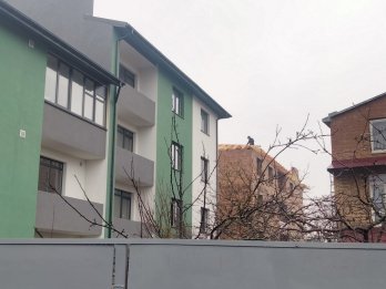 В Рудно виявили забудови з архітектурними порушеннями – 01