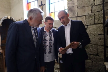 На Львівщині завдяки громадській ініціативі відновили старовинний костел – 02