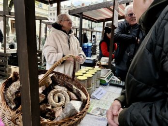 У Львові на Ринку пройшов останній в цьому році фермерський ярмарок – 05