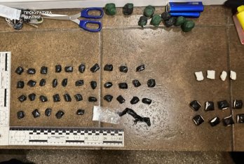 Львівʼянина увʼязнили за “закладки” в торгових центрах та воротах дитячого садка – 02