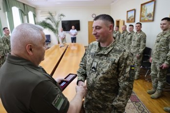 Двоє львівських прикордонників отримали державні нагороди за мужність у боях – 01
