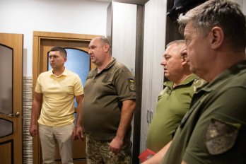 Загиблого в Харкові 21-річного курсанта з Дрогобича нагородили “Комбатантським хрестом”