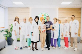Львівські лікарі виходили немовля вагою 570 грамів – 01