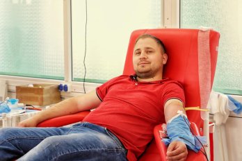 Дорожники Львівщини здають кров, аби підтримати ЗСУ – 02