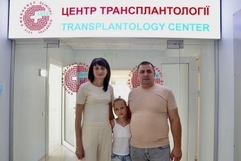 У Львові жінці з рідкісною групою крові пересадили печінку загиблого 16-річного юнака
