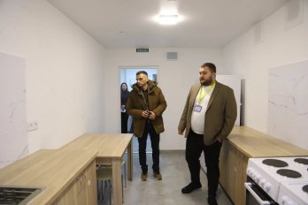 На Львівщині відкрили відремонтований гуртожиток для переселенців – 06