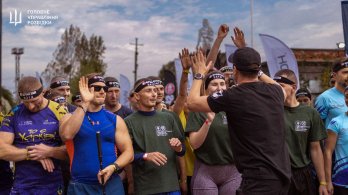 Учасники благодійного забігу у Львові зібрали 2 млн грн для ГУР