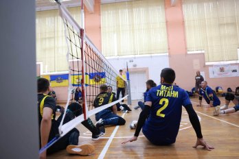 У Львові вперше провели чемпіонат України серед ветеранів з волейболу сидячи – 01