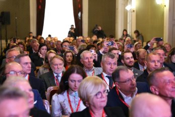 Очільник Львівщини обговорив питання відновлення та співпраці з Польщею на Форумі відбудови – 02