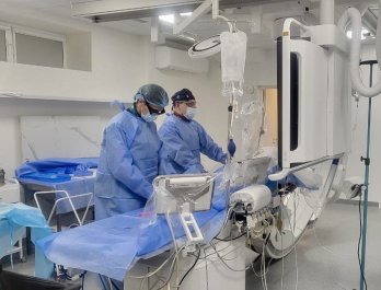 Львівські лікарі врятували чоловіка з майже повною закупоркою судин серця – 02