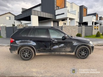 Двоє підлітків потрапили до лікарні через ДТП з BMW X5 біля Львова – 01