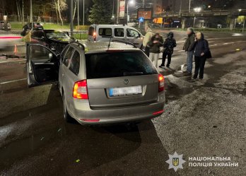 У Львові після зіткнення двох авто до лікарні потрапили п’ятеро людей – 03