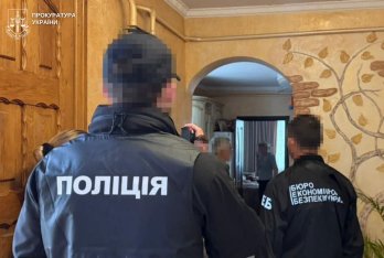 У Мостиськах та Шегинях викрили підпільні казино для «перевірених» клієнтів – 04