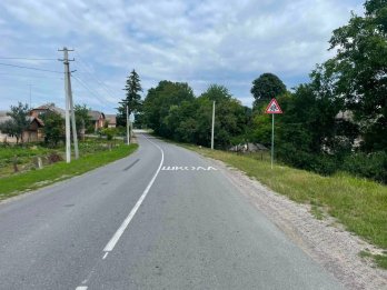 На дорогах Львівщини оновили понад 230 км розмітки – 05