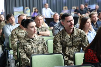 На Львівщині відбувся благодійний вечір Героїв Маріуполя – 01