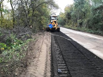 Між двома громадами на Львівщині розпочали ремонт дороги – 01