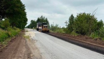 На Львівщині ремонтують ще три місцеві дороги – 05