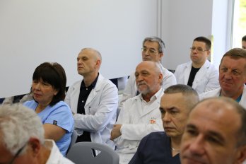 У Львівському онкоцентрі відкрили оновлене відділення променевої терапії – 05