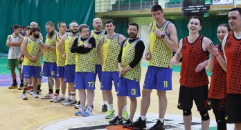 У Львові під час баскетбольного турніру зібрали кошти для лікування трирічного Марка Гладиша – 02