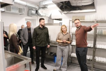 У двох школах Львівщини за 23,3 млн грн відремонтували кухні та відкрили сучасні їдальні – 06