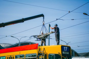 До Львова прибули ще два швейцарські трамваї з Базель-Ланду – 03