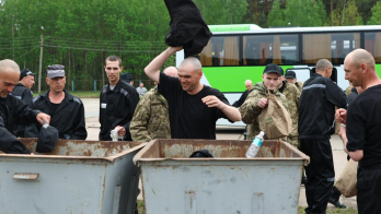 З полону повернулися ще 303 захисники