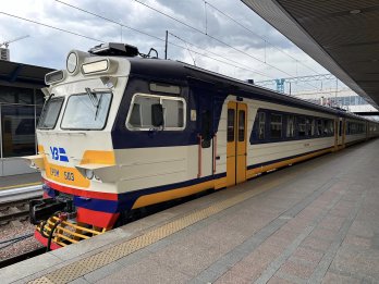 Укрзалізниця запускає зі Львова модернізований електропоїзд – 03