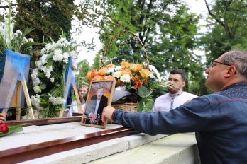 У Львові попрощалися із депутатом Ярославом Рущишином – 05
