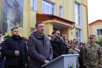 У Львівському ліцеї імені Героїв Крут склали присягу 189 ліцеїстів – 07