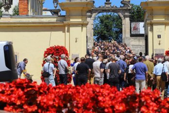 У Львові прощаються з дисидентом і поетом Ігорем Калинцем – 03