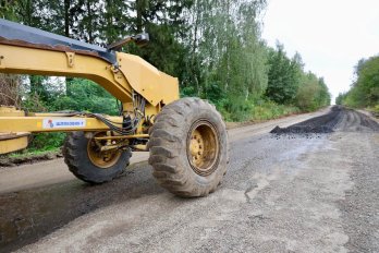На Львівщині розпочали ремонт дороги біля кордону з Польщею – 01