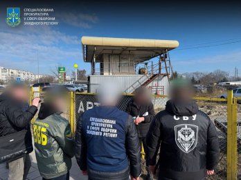 Житель Львівщини за 9 тисяч євро організував втечу ухилянта до Польщі – 04