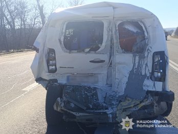 На Львівщині через ДТП госпіталізували водія мінівена Citroën – 03