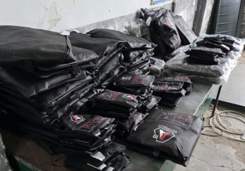 Через кордон на Львівщині 65-річний чоловік намагався ввезти контрабанди на 2 млн грн – 05