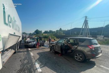 У поліції розповіли деталі потрійної ДТП на об’їзній Львова – 02