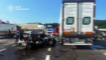 У поліції розповіли деталі потрійної ДТП на об’їзній Львова – 04