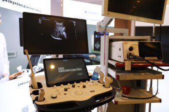 У Львові стартував перший міжнародний онкологічний форум – 04