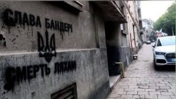 Російські пропагандисти поширюють фейк про «антипольські графіті» у Львові – 03